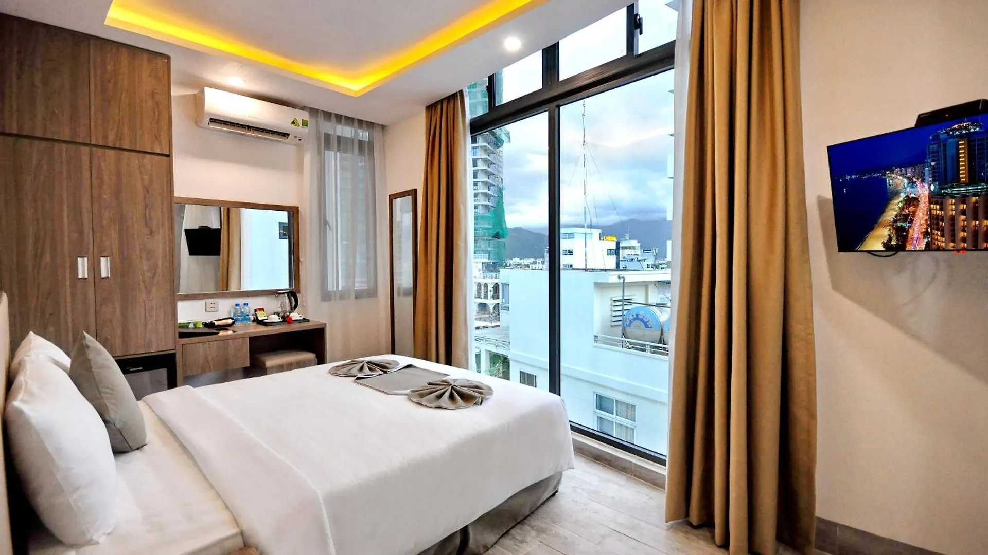 Flower Hotel Da Nang