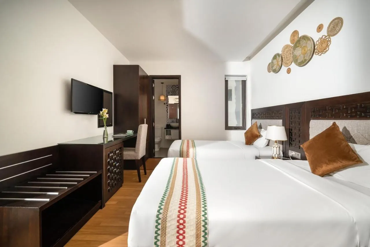 ****  Flower Hotel Da Nang Vietnam