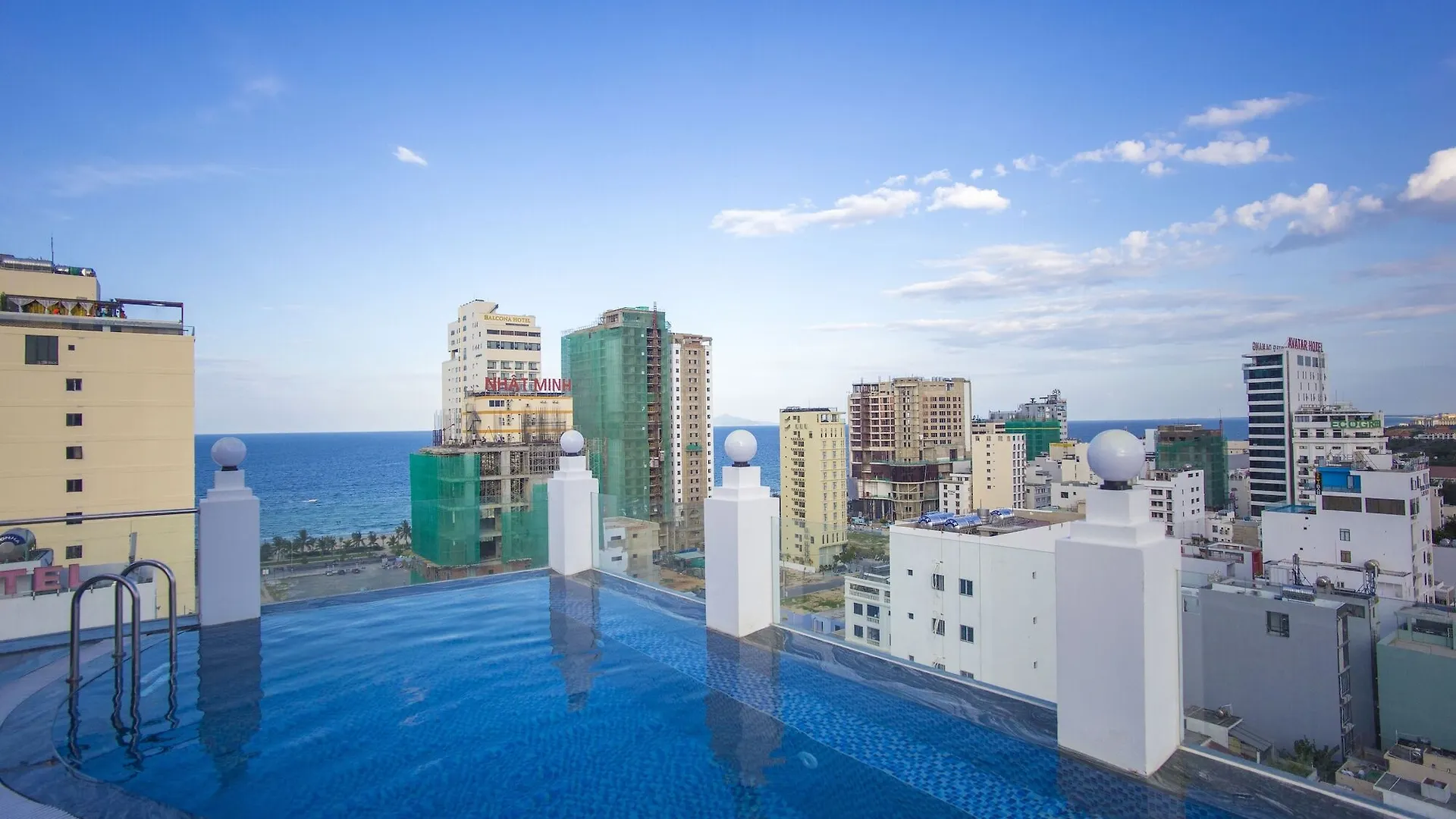 Flower Hotel Da Nang