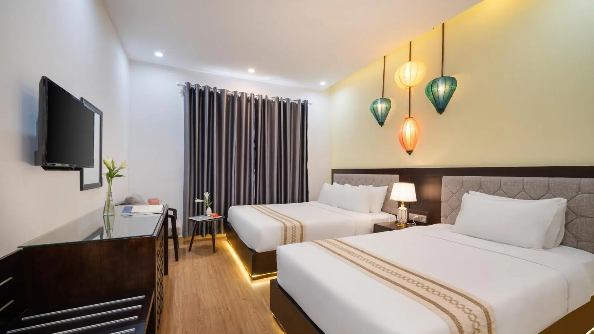 Flower Hotel Da Nang 4*,  Vietnam
