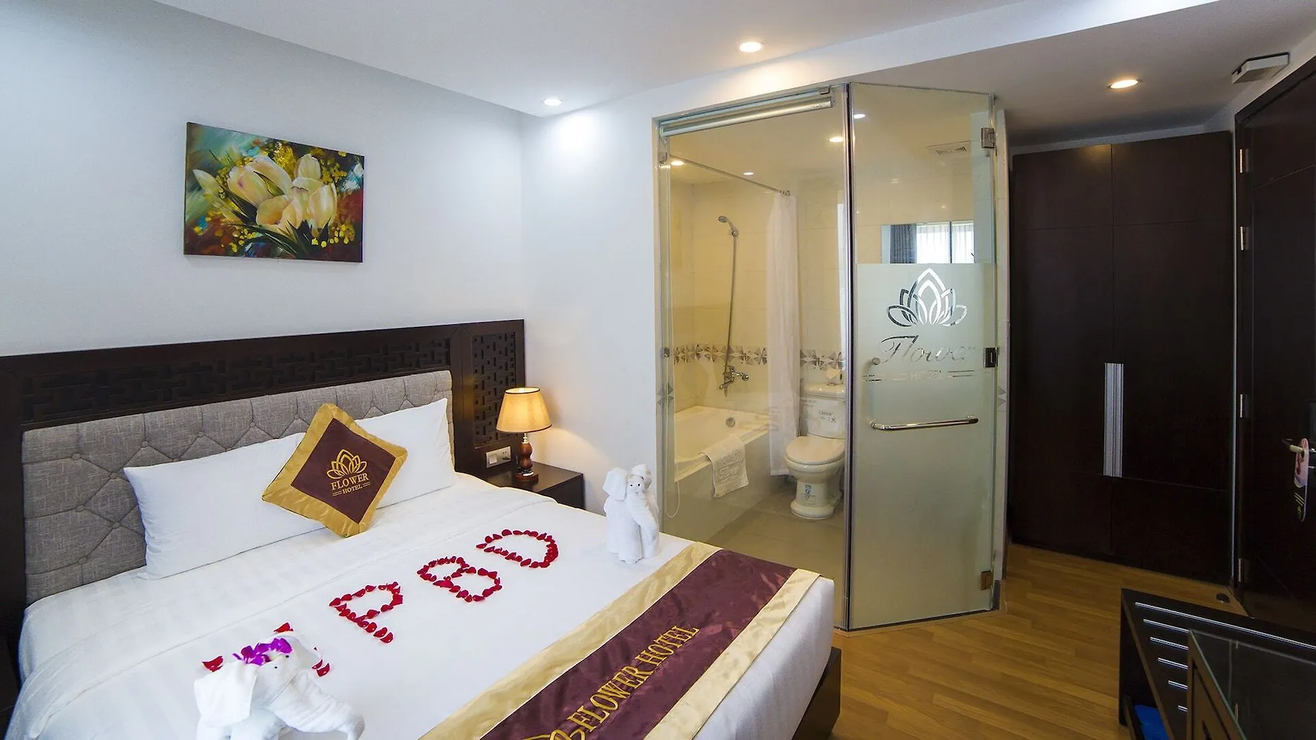 ****  Flower Hotel Da Nang Vietnam