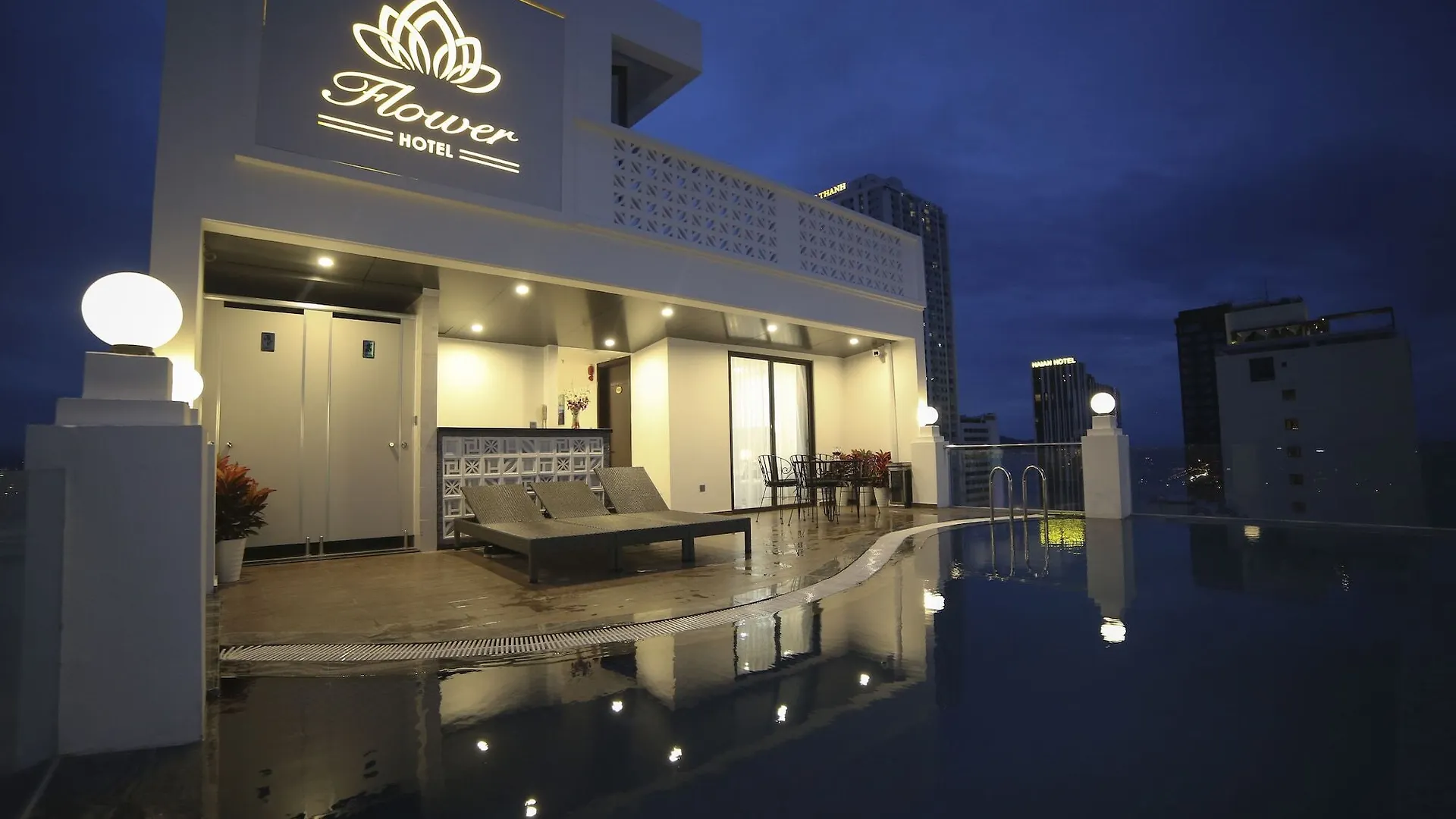 Flower Hotel Da Nang Vietnam